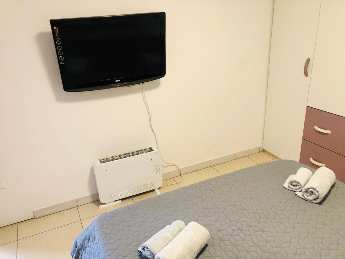 Apartmán Little House Fiera Di Roma Ponte Galeria Exteriér fotografie